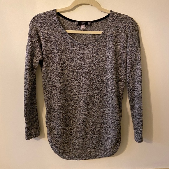 tutta bella Tops - Tufts Bella Maternity Shirt